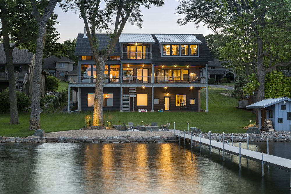 A Spacious Contemporary Home for a Vibrant Young Family in Excelsior by Rehkamp Larson Architects & Brooke Voss (13)