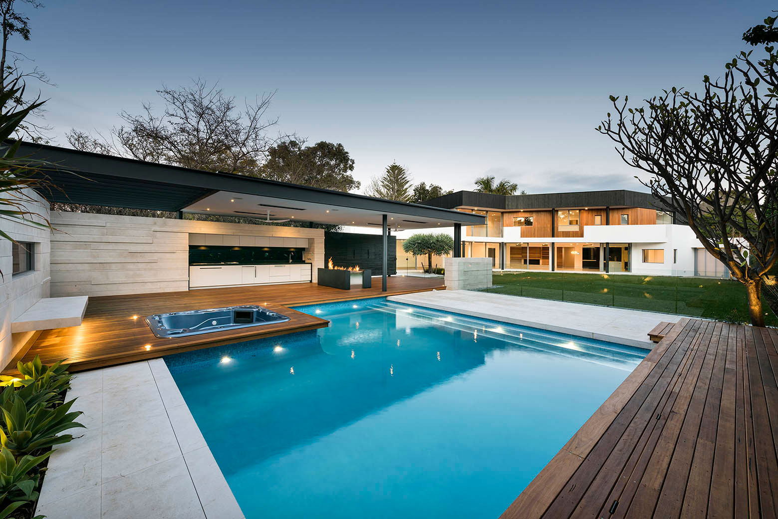 A Spacious Contemporary Home with Beautiful Wood Elements in Dalkeith by Hillam Architects (13)
