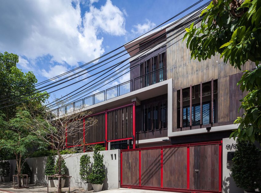 A Spacious Contemporary Home with Elegant Interiors in Bangkok by Paripumi Design (1)