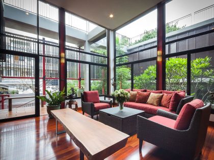 A Spacious Contemporary Home with Elegant Interiors in Bangkok by Paripumi Design (7)