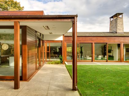 A Spacious Contemporary Home with a Hint of Classic and Traditional Flair in Seattle by David Coleman Architecture (3)