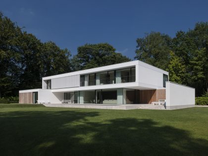 A Spacious Contemporary Home with a Large Floor-to-Ceiling Windows in Bruges