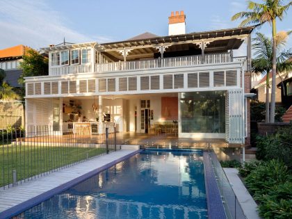 A Spacious Contemporary House with Retractable Veranda in New South Wales by Luigi Rosselli Architects (7)