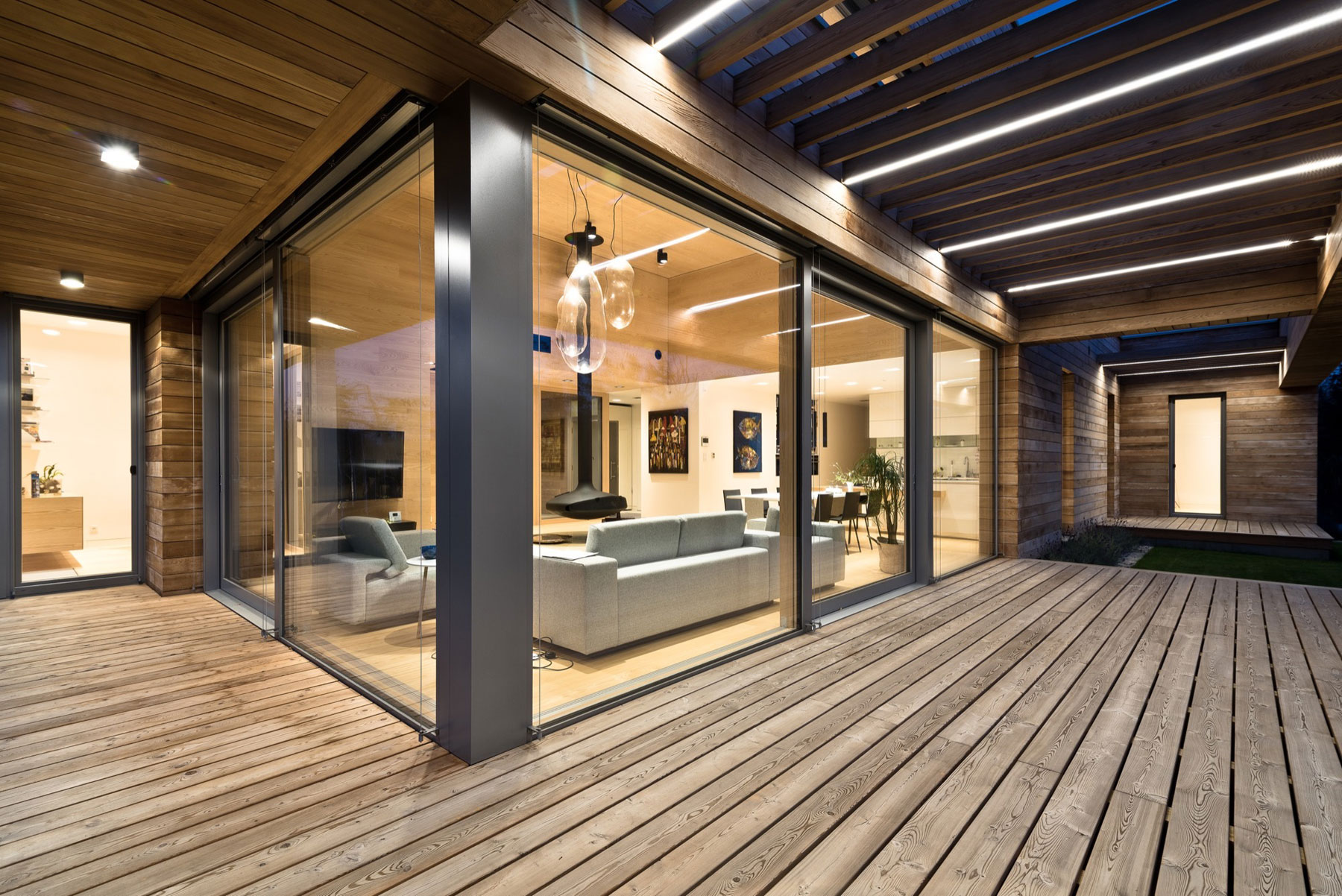 A Spacious Contemporary Wooden Home with Cedar Walls Inside and Out in Poznań by Mariusz Wrzeszcz Office (11)
