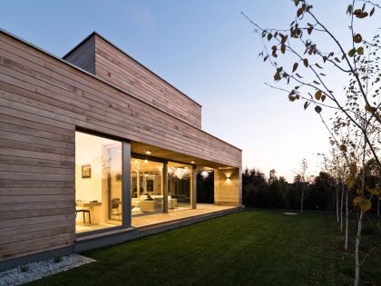 A Spacious Contemporary Wooden Home with Cedar Walls Inside and Out in Poznań by Mariusz Wrzeszcz Office (13)