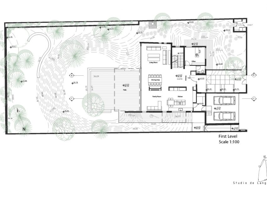 A Spacious Home for a Young Family of Five in Kfar Shmaryahu, Israel by Studio de Lange (14)