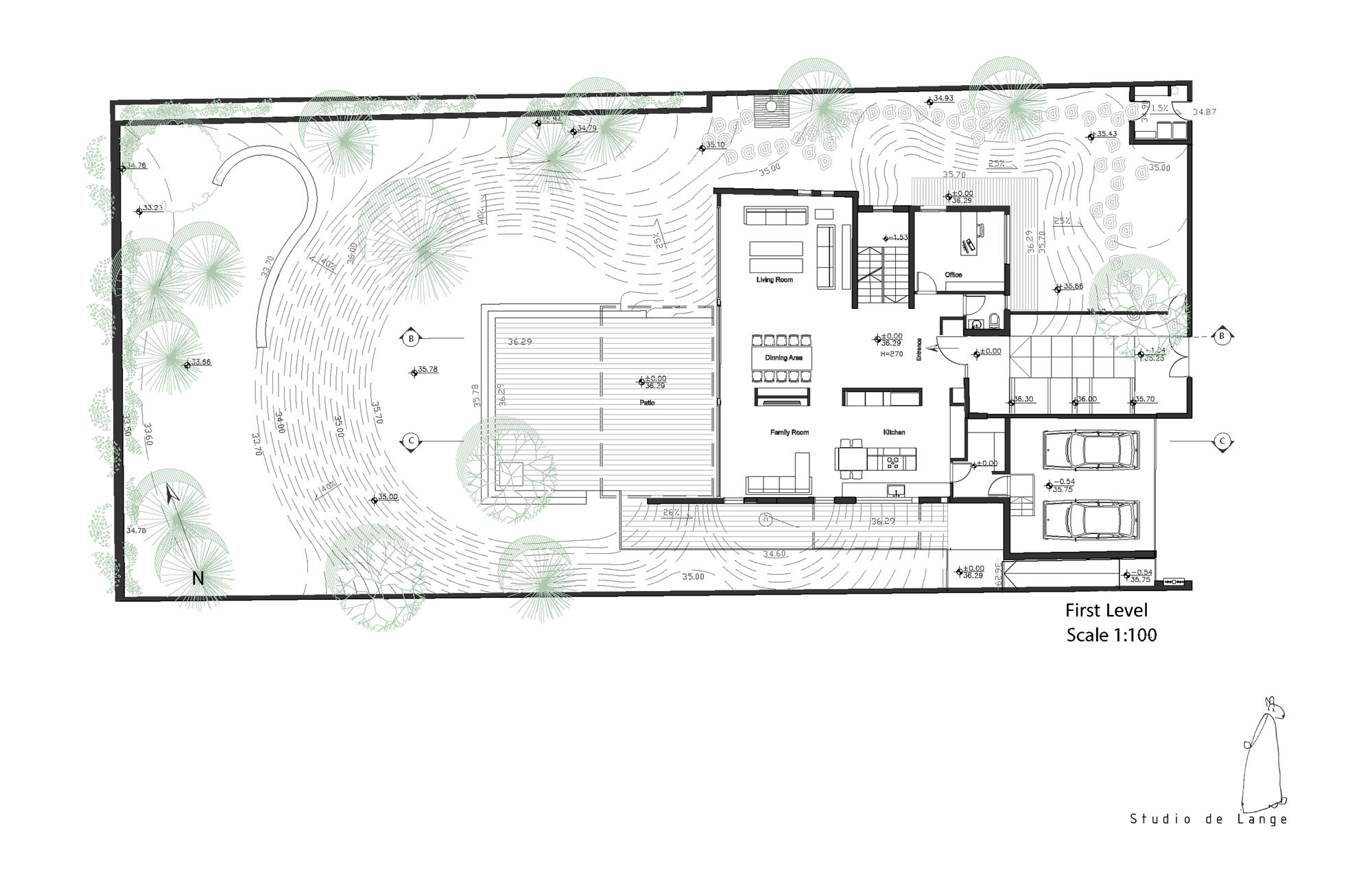A Spacious Home for a Young Family of Five in Kfar Shmaryahu, Israel by Studio de Lange (14)