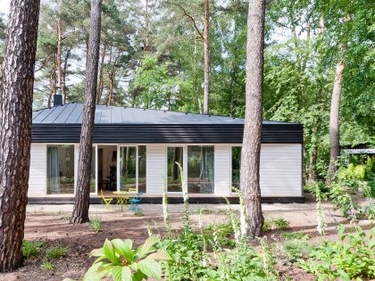 A Spacious Modern House with Floor-to-Ceiling Windows in the Woods of Potsdam, Germany