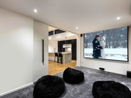 A Spacious and Airy Home with an Art Deco Interiors in Caulfield by Christopher Megowan Design (13)