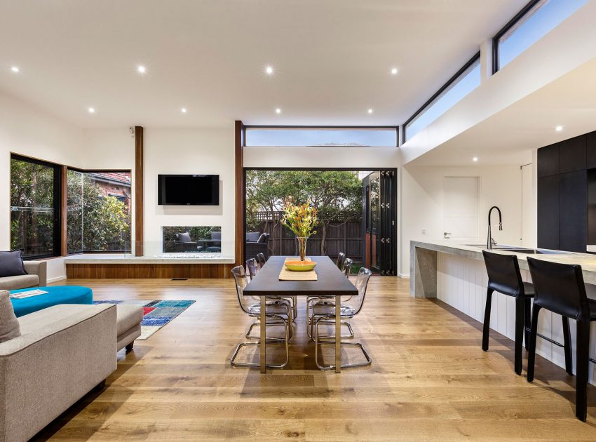 A Spacious and Airy Home with an Art Deco Interiors in Caulfield by Christopher Megowan Design (15)