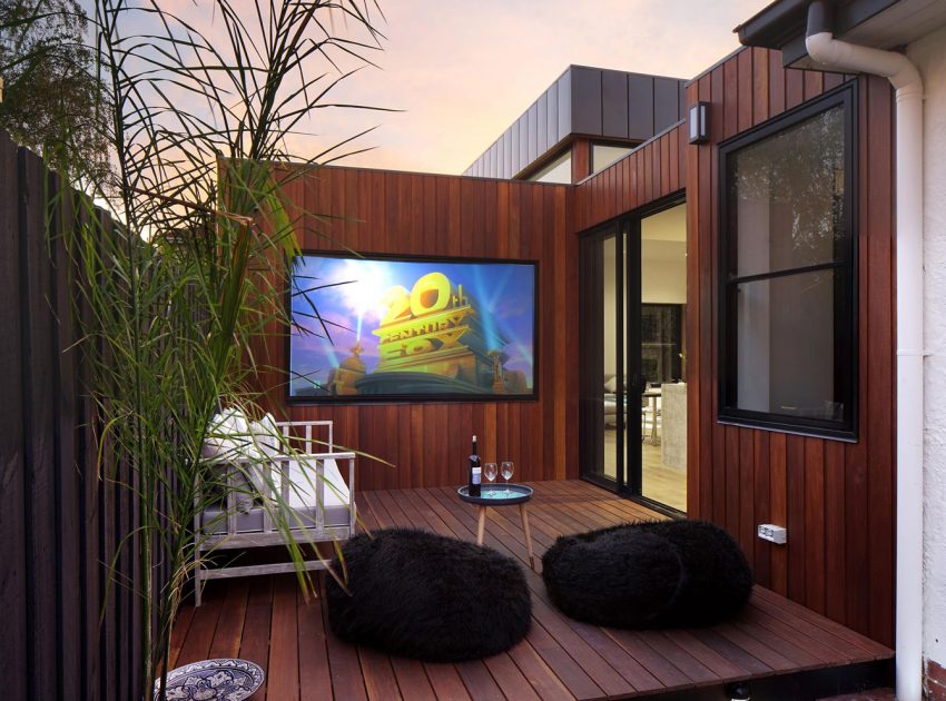 A Spacious and Airy Home with an Art Deco Interiors in Caulfield by Christopher Megowan Design (17)