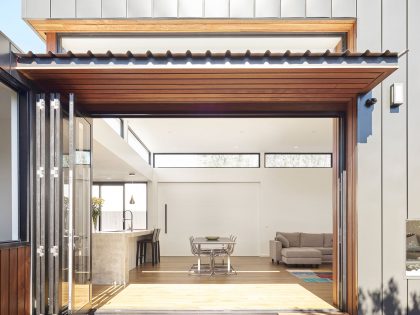 A Spacious and Airy Home with an Art Deco Interiors in Caulfield by Christopher Megowan Design (2)