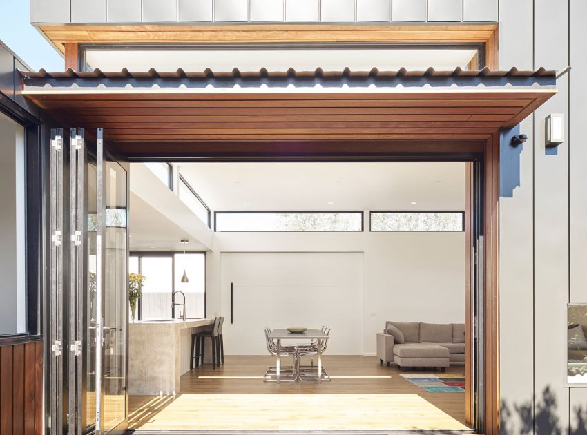 A Spacious and Airy Home with an Art Deco Interiors in Caulfield by Christopher Megowan Design (2)