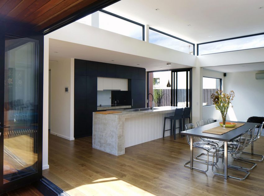 A Spacious and Airy Home with an Art Deco Interiors in Caulfield by Christopher Megowan Design (4)