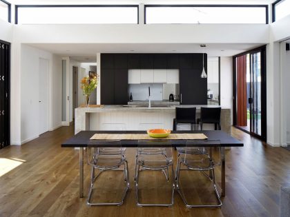 A Spacious and Airy Home with an Art Deco Interiors in Caulfield by Christopher Megowan Design (6)