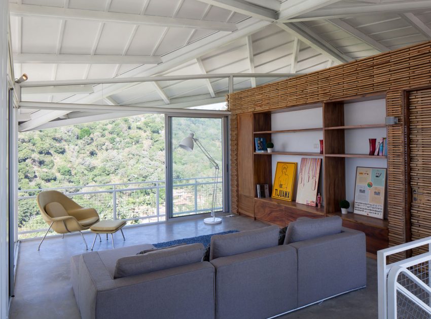 A Spacious and Airy House with a Sculptural Roof and Terraces in El Salvador by Cincopatasalgato (6)