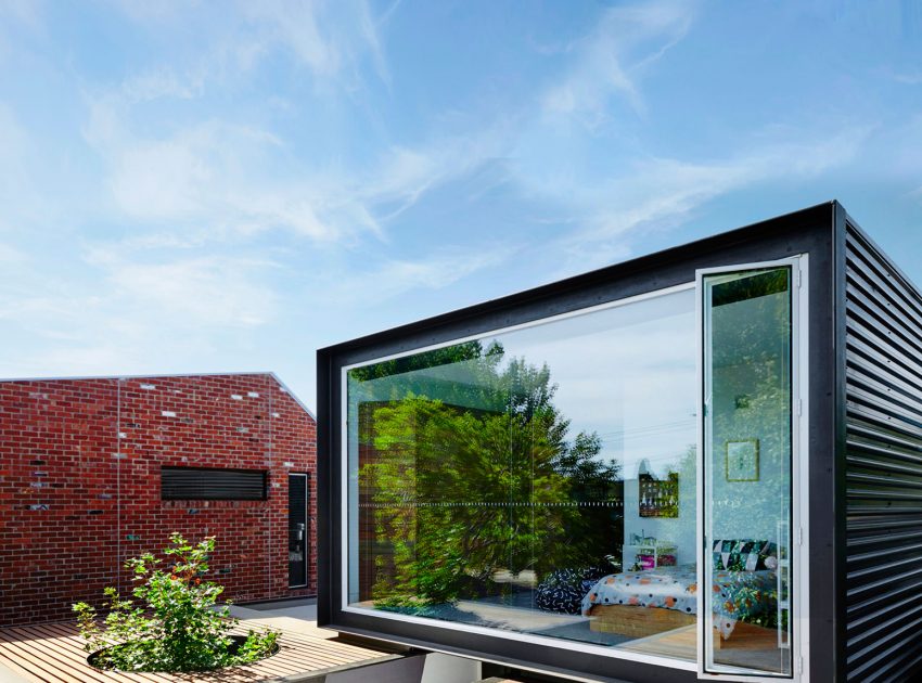 A Spacious and Compact Contemporary Family Home in Melbourne by Austin Maynard Architects (7)