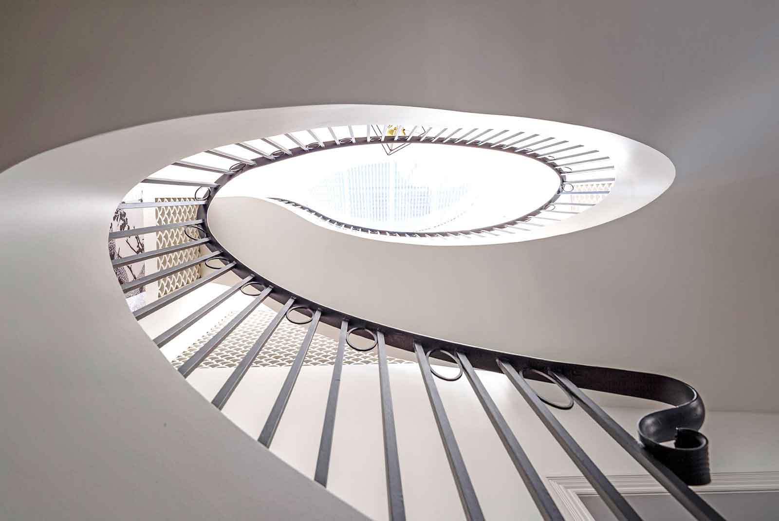 A Spacious and Elegant Contemporary Home in Sydney, Australia by Luigi Rosselli Architects (13)