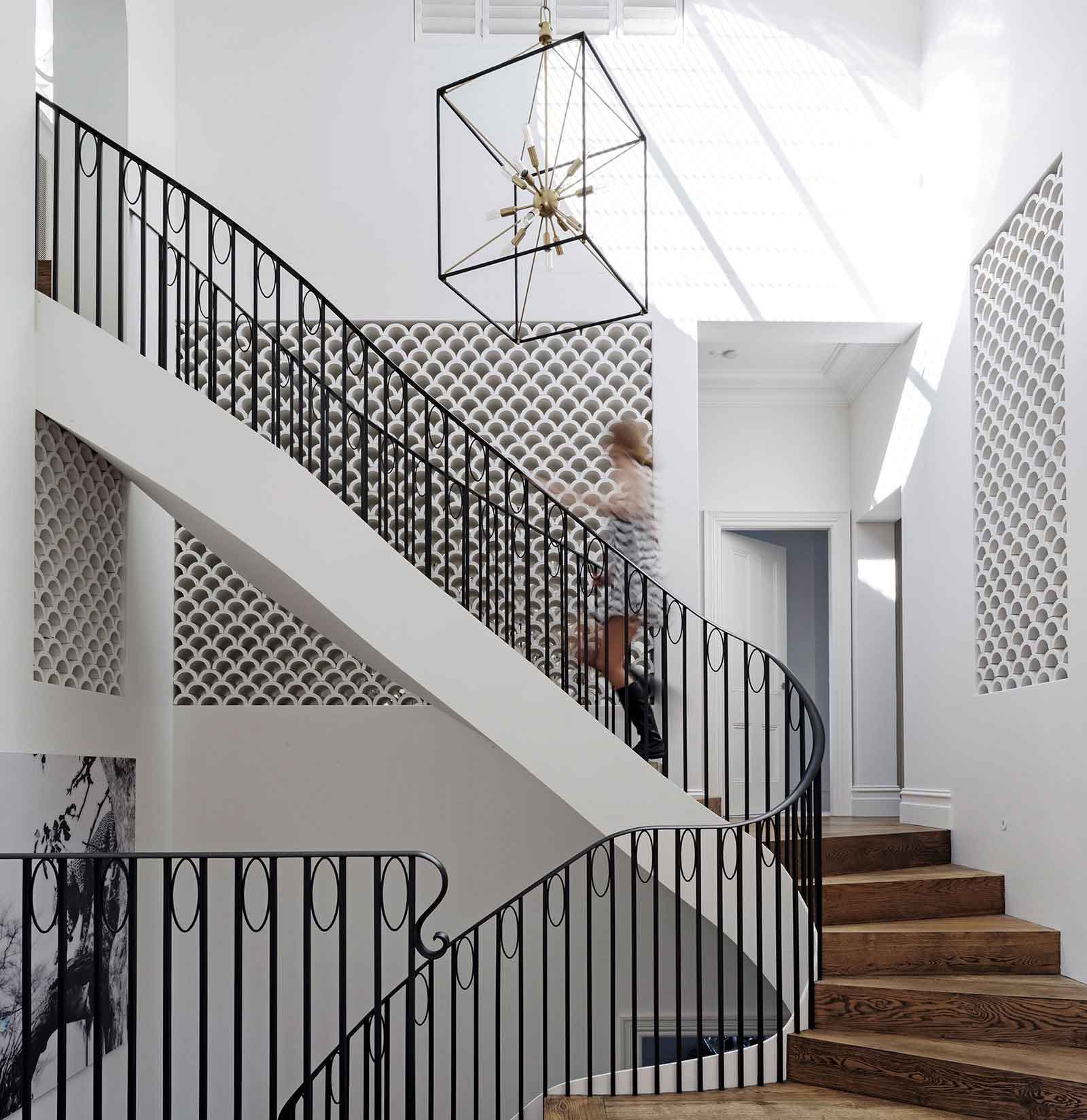 A Spacious and Elegant Contemporary Home in Sydney, Australia by Luigi Rosselli Architects (9)