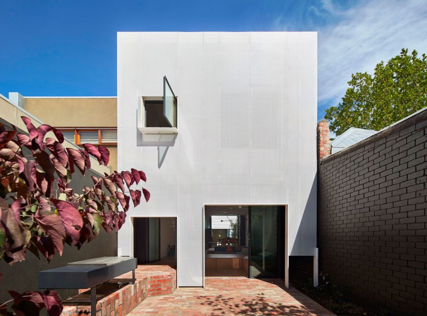 A Spacious and Playful Home with Giant Toy Box Spaces in Melbourne by Austin Maynard Architects (1)