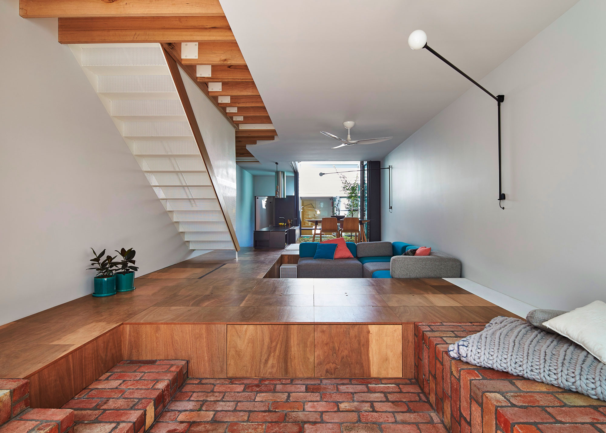 A Spacious and Playful Home with Giant Toy Box Spaces in Melbourne by Austin Maynard Architects (4)