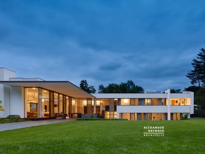 A Spacious and Timeless Home Full of Contemporary Elegance in Essen by Alexander Brenner Architects (14)