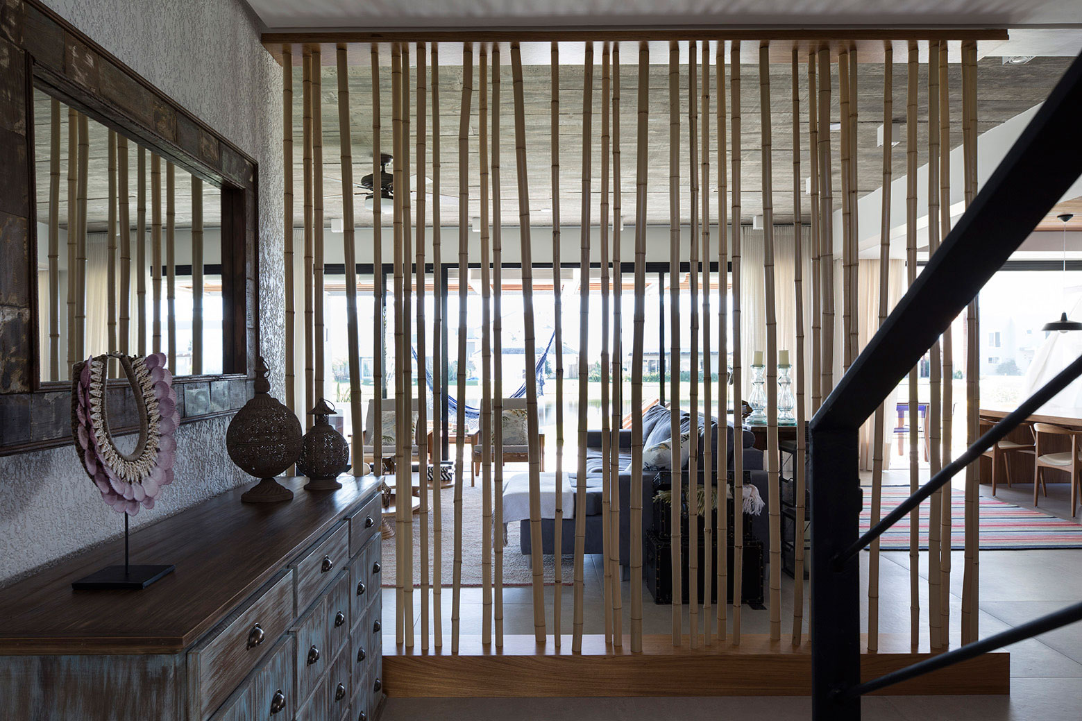 A Spacious and Warm Contemporary Home for a Young Family with Two Children in Xangri-lá, Brazil by Seferin Arquitetura (26)