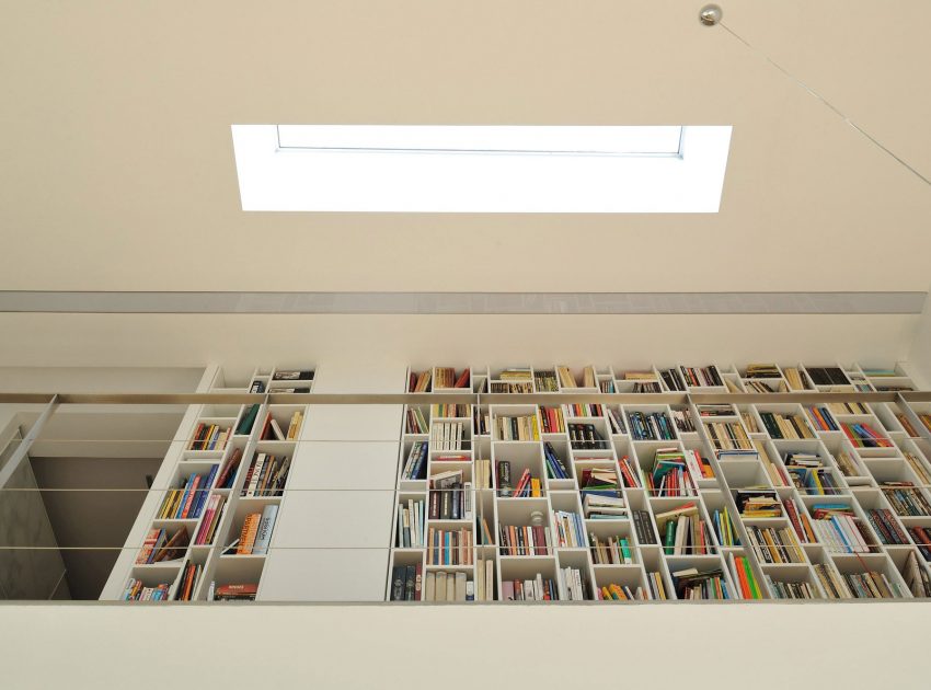 A Spacious and Warm House with High Ceilings and Plenty of Natural Light in Wroclaw, Poland by KameleonLab (12)