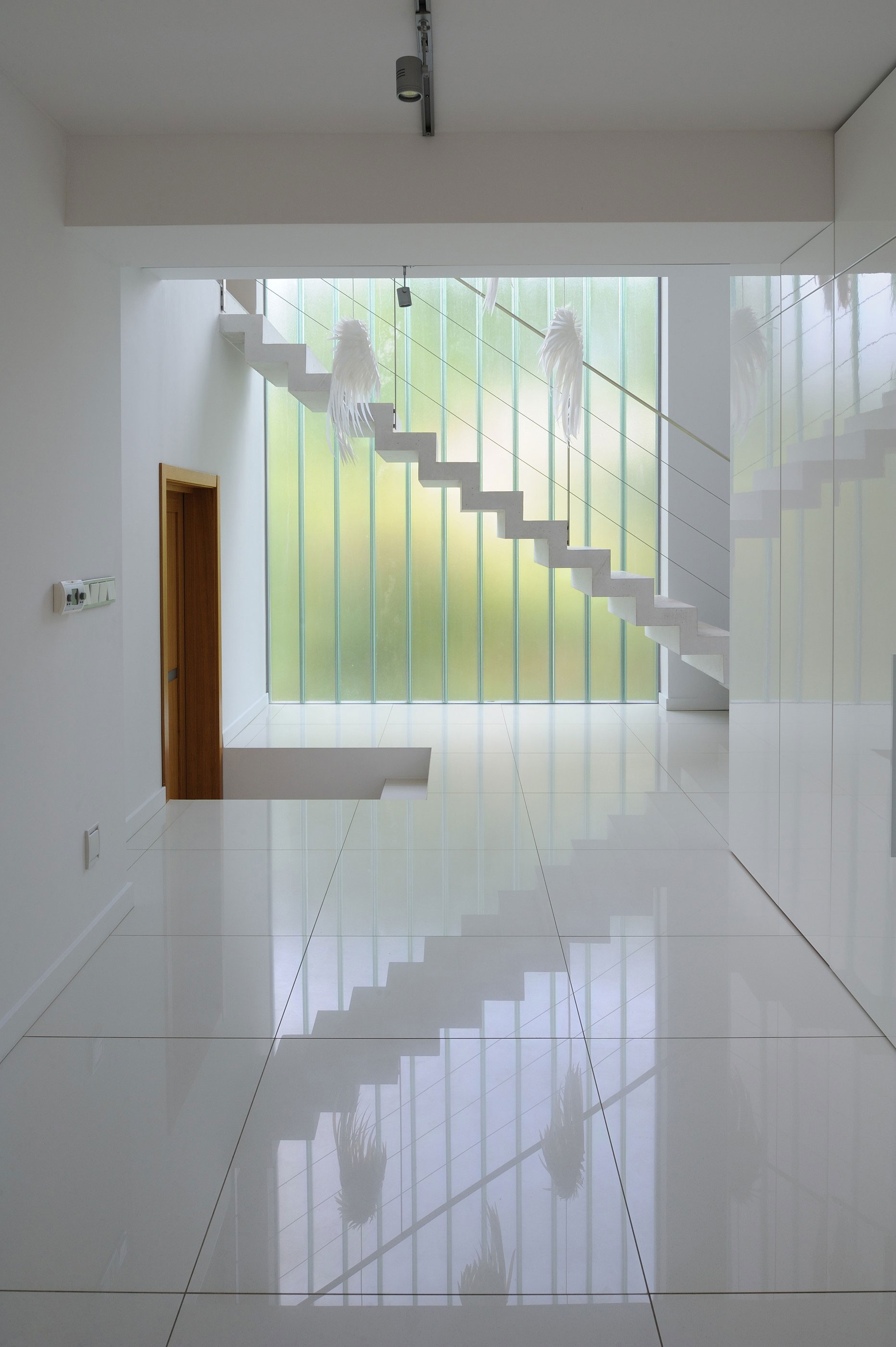 A Spacious and Warm House with High Ceilings and Plenty of Natural Light in Wroclaw, Poland by KameleonLab (13)