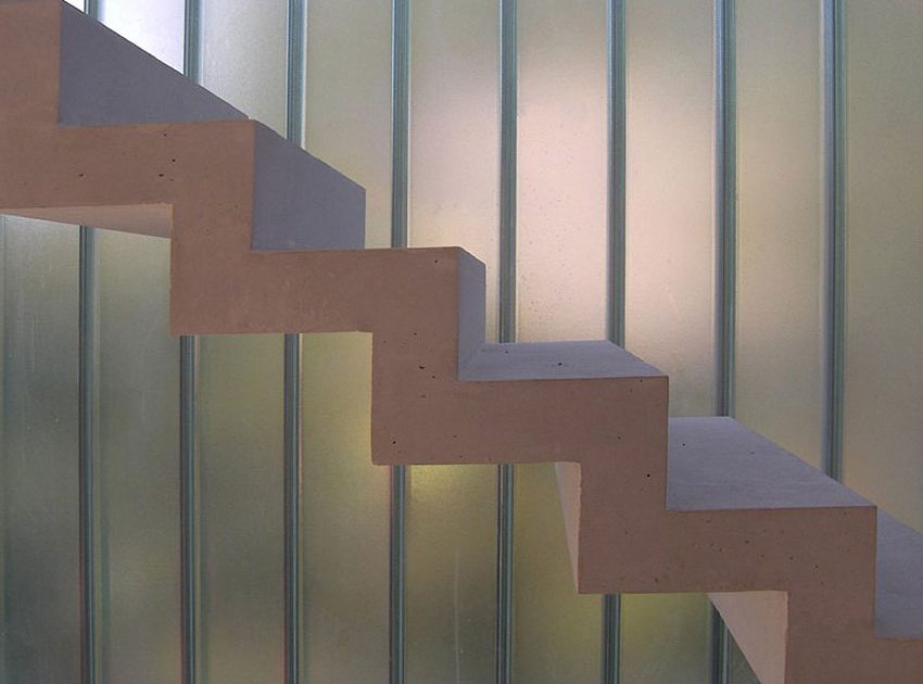 A Spacious and Warm House with High Ceilings and Plenty of Natural Light in Wroclaw, Poland by KameleonLab (14)