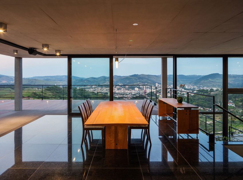 A Spectacular Contemporary Home with Spacious Indoor and Outdoor in Amparo, Brazil by Obra Arquitetos (10)