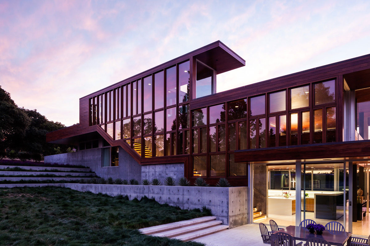 A Spectacular Contemporary Home with an Infinity Pool in Portola Valley by Swatt | Miers Architects (24)