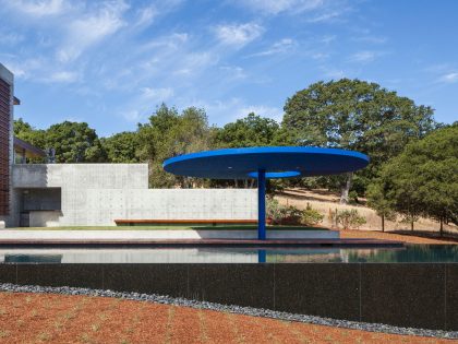 A Spectacular Contemporary Home with an Infinity Pool in Portola Valley by Swatt | Miers Architects (3)