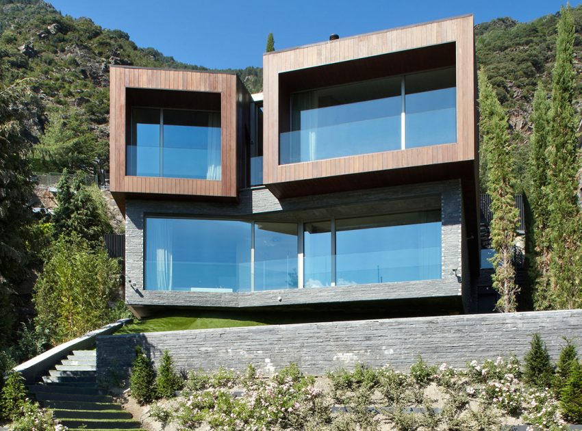 A Spectacular Detached Family House Nestled in the Stunning Mountains of Andorra by GCA Architects (3)