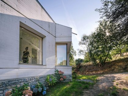 A Stone Stable Block and Farmhouse Transformed into a Woodland Home for a Family in Asturias by PYO arquitectos (2)