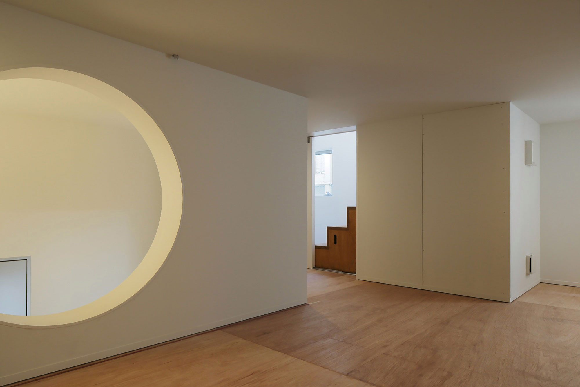 A Striking Little House With A Big Terrace In Tokyo Japan 11