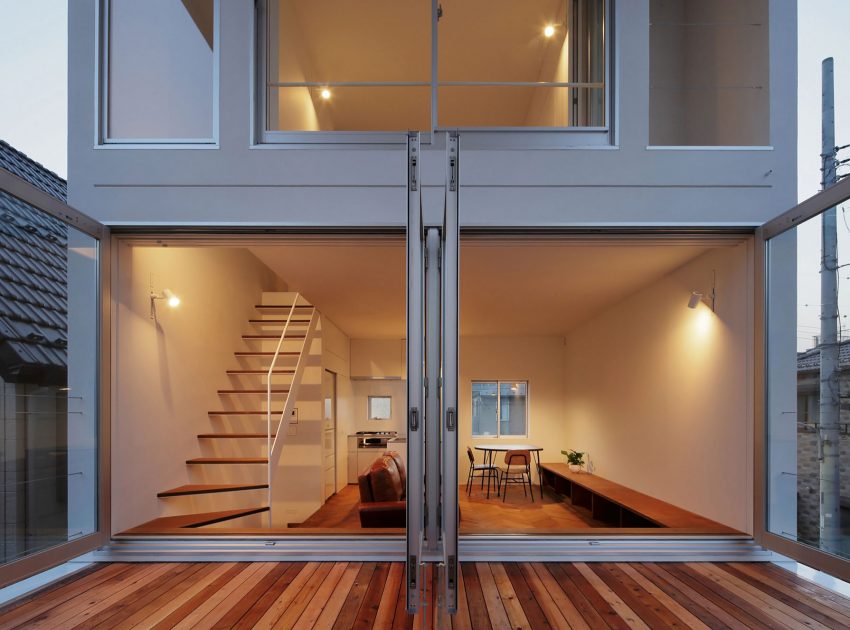 A Striking Little House with a Big Terrace in Tokyo, Japan by Takuro Yamamoto (16)