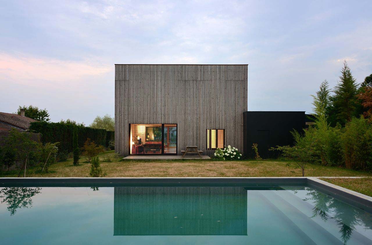 A Stunning Bioclimatic House with Prefabricated Modular System and Thick Walls in Lyon, France by Tectoniques Architects (7)