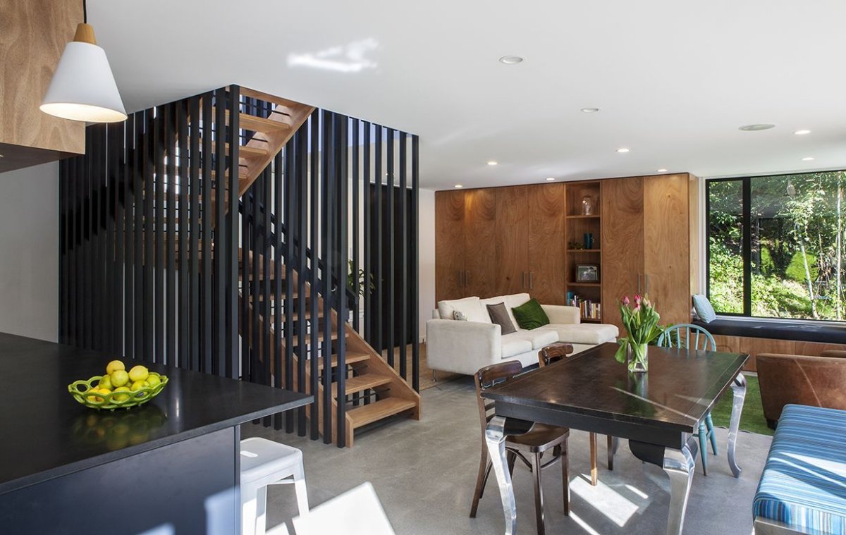 A Stunning Black Modern House with Glass Roof and Huge Windows in Auckland, New Zealand by BOX Living (4)