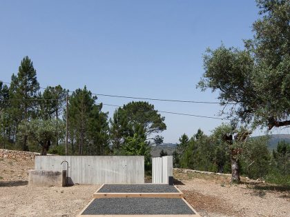 A Stunning Concrete Home Surrounded by Fields and Vegetation in Fonte Boa by João Mendes Ribeiro (12)