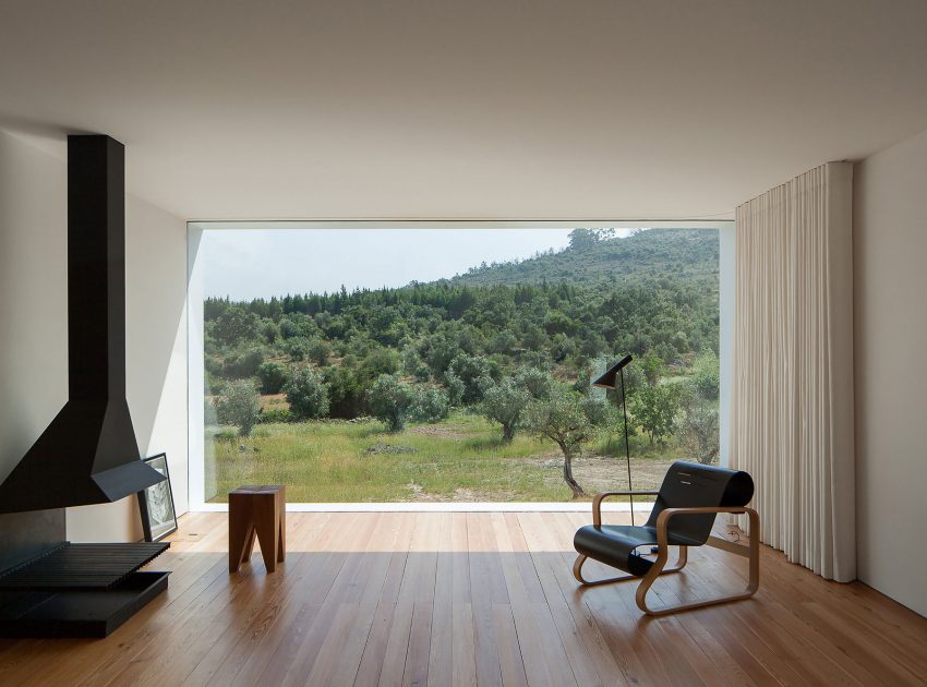 A Stunning Concrete Home Surrounded by Fields and Vegetation in Fonte Boa by João Mendes Ribeiro (16)