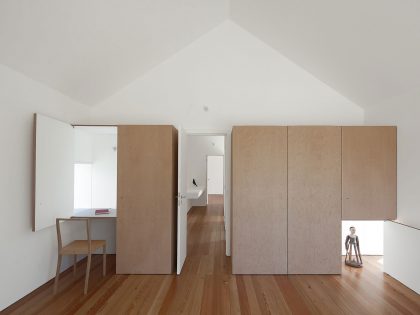 A Stunning Concrete Home Surrounded by Fields and Vegetation in Fonte Boa by João Mendes Ribeiro (28)