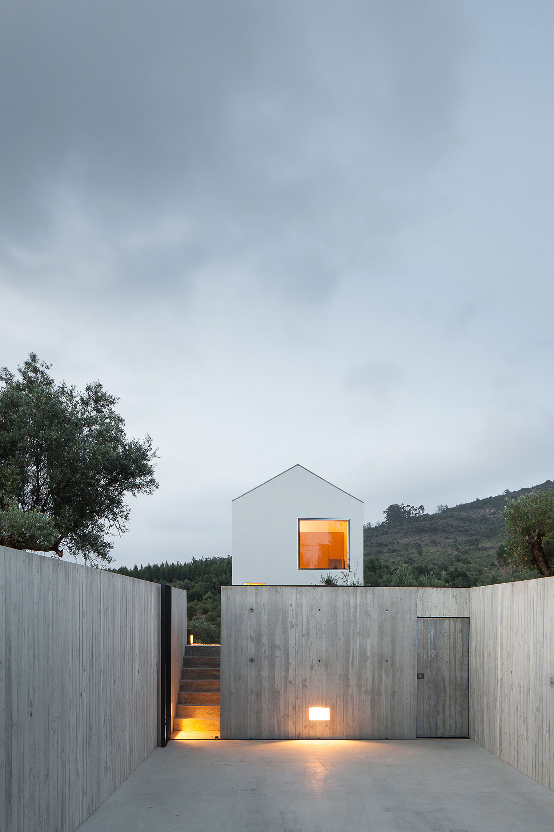 A Stunning Concrete Home Surrounded by Fields and Vegetation in Fonte Boa by João Mendes Ribeiro (31)