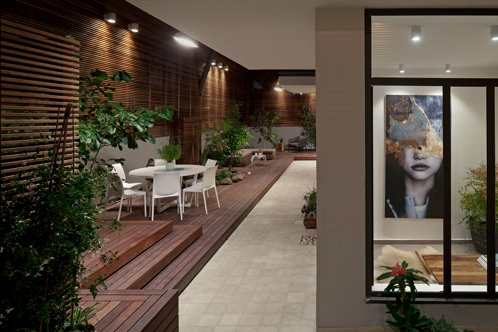 A Stunning Contemporary Apartment Nestled in Lush Vegetation of Tel Aviv by BLV Design/Architecture (20)