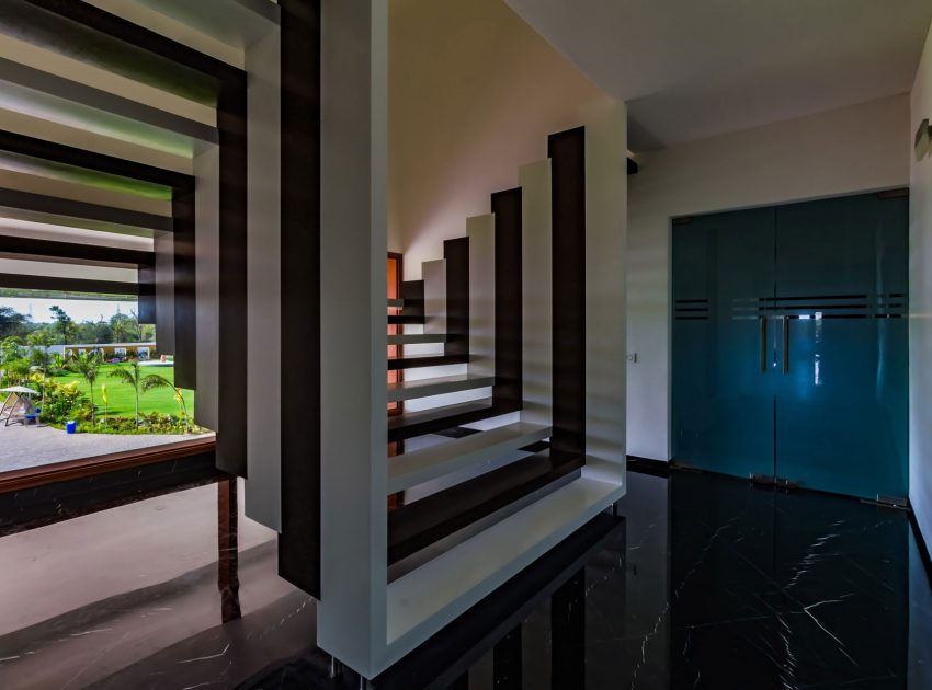 A Stunning Contemporary Home Overlooks Lush Green Landscape in Mehsana, India by Ramesh Patel & Associates (10)