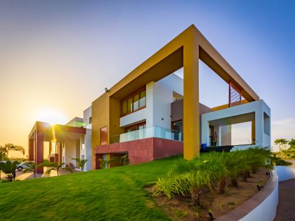 A Stunning Contemporary Home Overlooks Lush Green Landscape in Mehsana, India by Ramesh Patel & Associates (7)