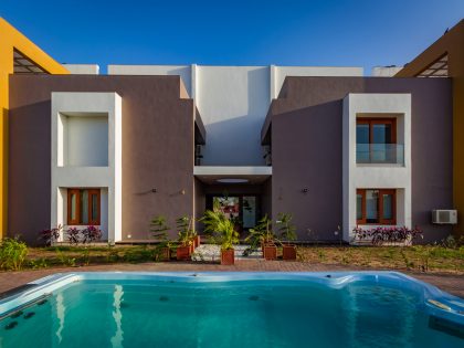 A Stunning Contemporary Home Overlooks Lush Green Landscape in Mehsana, India by Ramesh Patel & Associates (8)