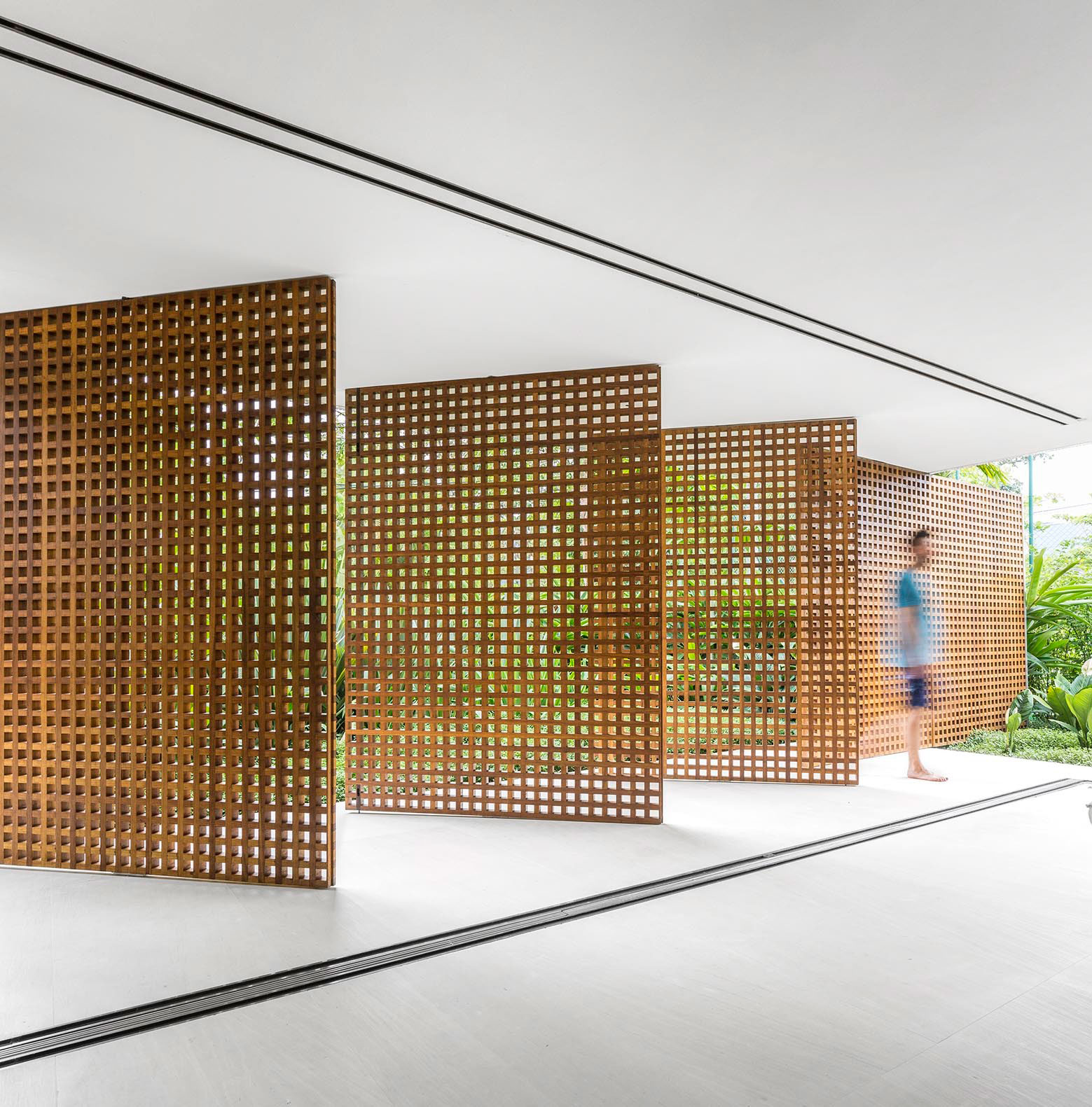 A Stunning Contemporary Home with Private Swimming Pool in São Sebastião by Studio MK27 & Eduardo Chalabi (12)