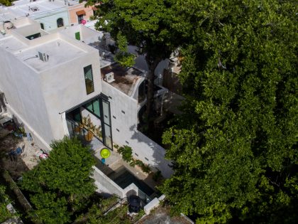 A Stunning Contemporary Home with Raw Materials in Mérida, México by Taller Estilo Arquitectura (1)