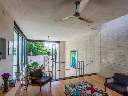 A Stunning Contemporary Home with Raw Materials in Mérida, México by Taller Estilo Arquitectura (6)
